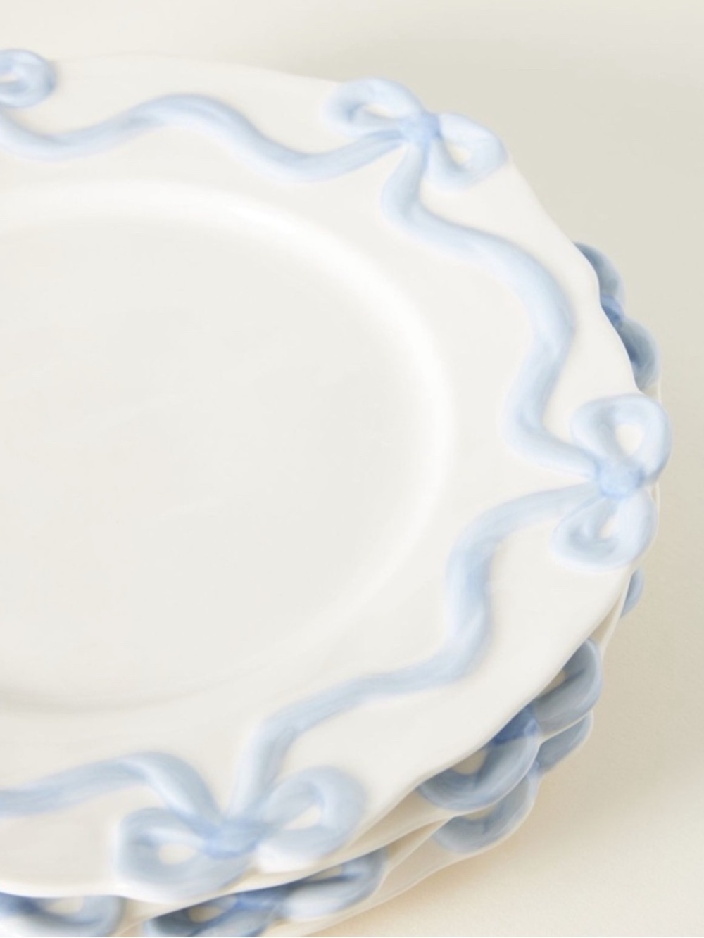 Anthropologie Benedita Bow Stoneware Dinner Plates, Set of 4 - Picture 5 of 6
